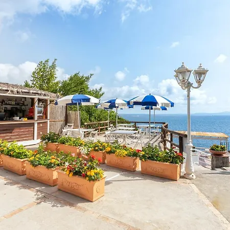 Oasi Castiglione Hotel 4*