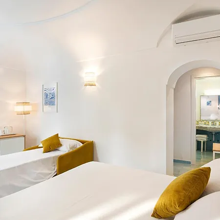 Oasi Castiglione Hotel 4*