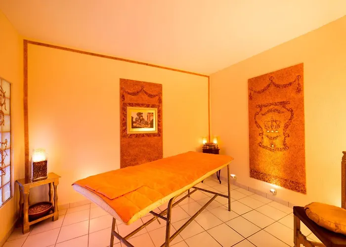 Oasi Castiglione 호텔 4*